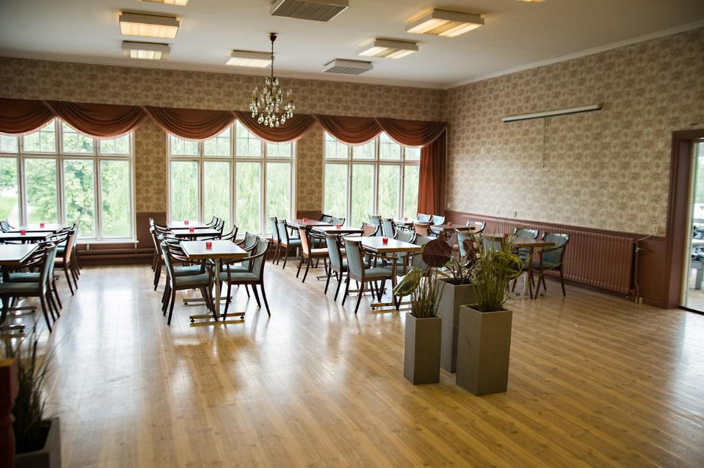 Frukost och restaurangupplevelse på Appelberg Hotel i Sollefteå