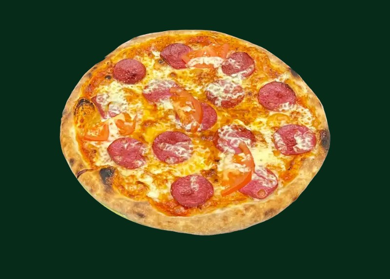 Salamino pizza med italiensk salami och färska tomater